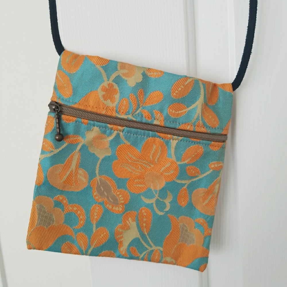 Maruca canvas shoulder bag- never used!